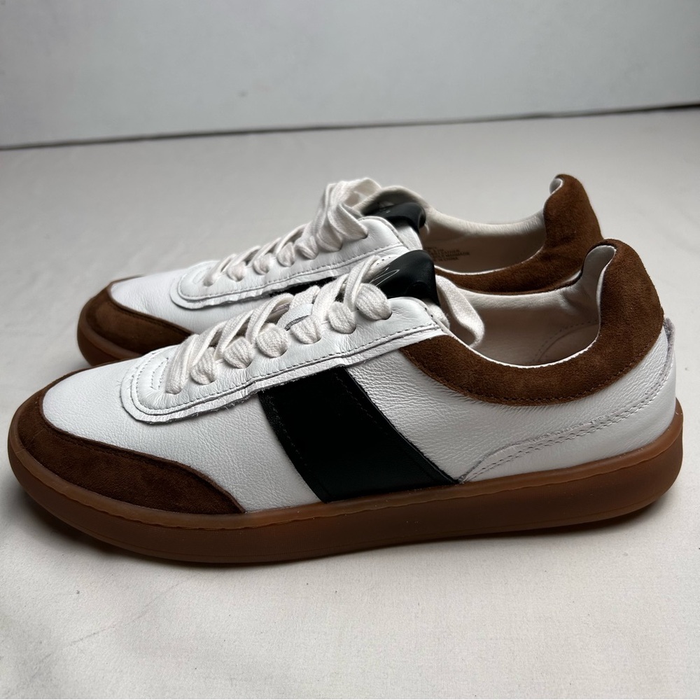 Matisse Women’s White and Brown Sneakers leather like new